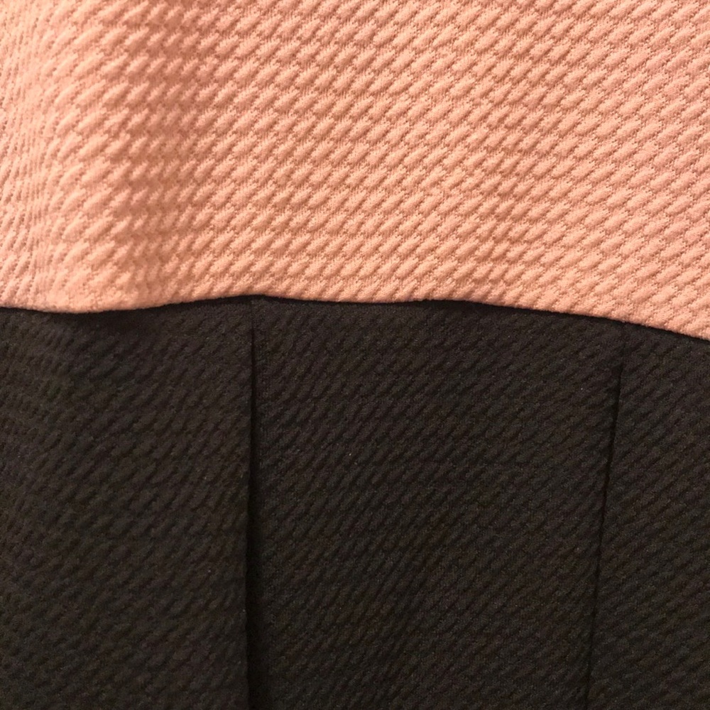 Colorblock Dress - Picture 3 of 5
